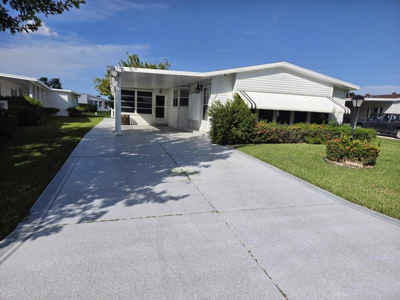 2 bedroom Manufactured Home at 8372 Gallberry Circle, Savanna Club Plat III, Port St. Lucie — photo 5