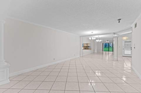 6085 N Sabal Palm Boulevard #107, Tamarac FL - photo 6 of 44