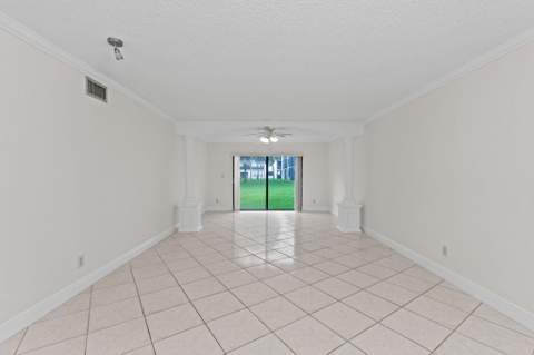 6085 N Sabal Palm Boulevard #107, Tamarac FL - photo 8 of 44
