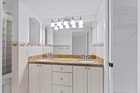 6085 N Sabal Palm Boulevard #107, Tamarac FL - photo 22 of 44
