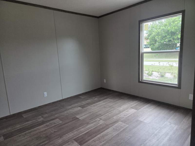 3 bedroom Manufactured Home at 7456 SE Independence Avenue, Cambridge At Heritage Ridge, Hobe Sound — photo 3