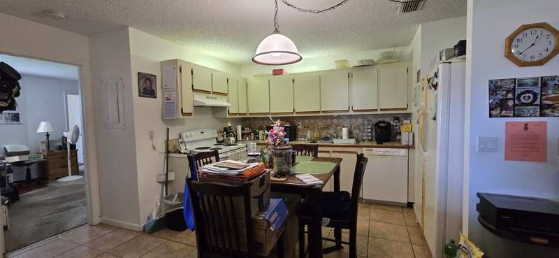 2 bedroom Condominium at 2041 NE Collins Circle #5-70, Savannas Club Condo, Jensen Beach — photo 4