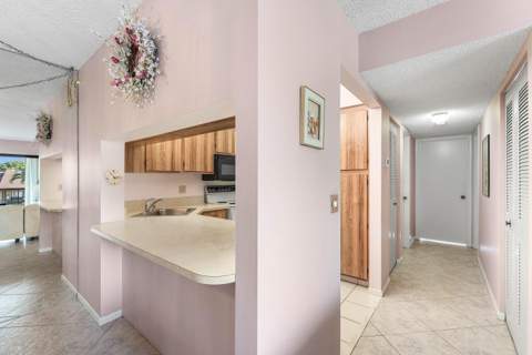 708 Sunny Pine Way #H2, Greenacres FL - photo 10 of 28