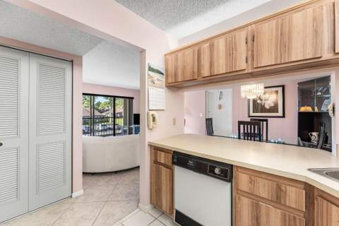 708 Sunny Pine Way #H2, Greenacres FL - photo 14 of 28