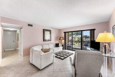708 Sunny Pine Way #H2, Greenacres FL - photo 7 of 28