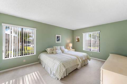 708 Sunny Pine Way #H2, Greenacres FL - photo 15 of 28