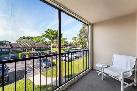708 Sunny Pine Way #H2, Greenacres FL - photo 24 of 28