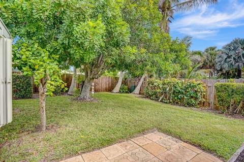1902 Eucalyptus Avenue, Hutchinson Island FL - photo 21 of 34