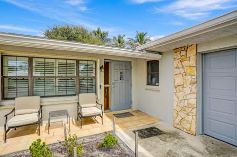 1902 Eucalyptus Avenue, Hutchinson Island FL - photo 7 of 34