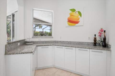 7248 NW 108th Avenue, Parkland FL - photo 12 of 50