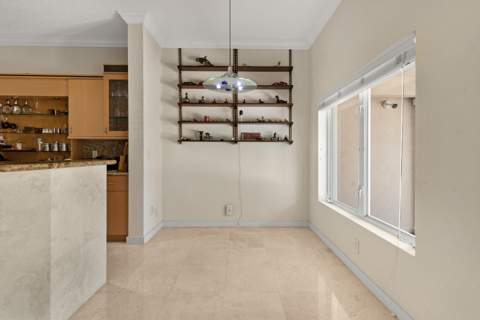 4517 NE 21st Avenue #4, Fort Lauderdale FL - photo 7 of 38