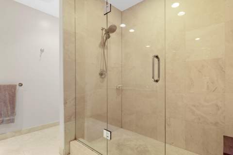 4517 NE 21st Avenue #4, Fort Lauderdale FL - photo 18 of 38