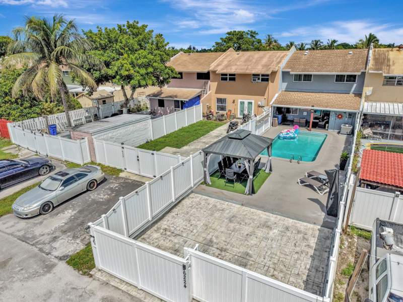 3 bedroom Townhouse at 6224 SW 7th Street, Kimberly Townhouses, Margate — photo 3