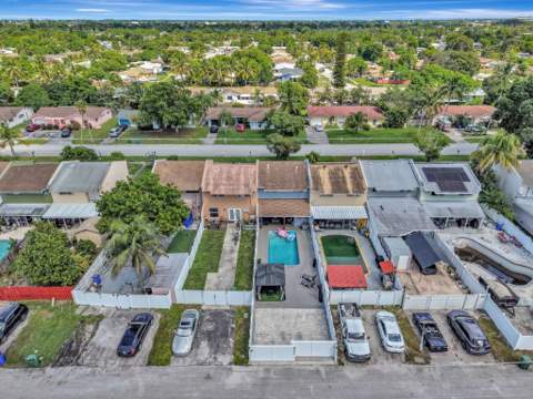 6224 SW 7th Street, Margate FL - photo 10 of 75