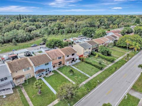 6224 SW 7th Street, Margate FL - photo 19 of 75