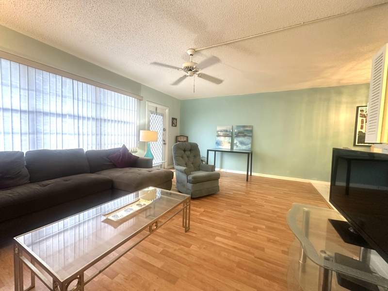 1 bedroom Condominium at 162 Grantham E, Century Village East, Deerfield Beach — photo 4