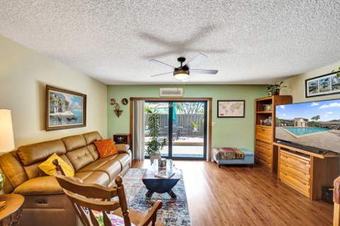 10772 NW 11th Street, Pembroke Pines FL - photo 15 of 29