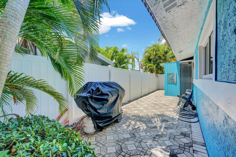 3 bedroom Single Family Residence at 3488 NE 19th Avenue, Coral Woods, Oakland Park — photo 2