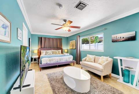3488 NE 19th Avenue, Oakland Park FL - photo 17 of 36