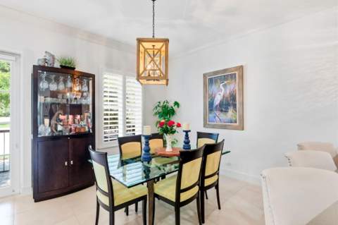910 Hamilton Lane, Delray Beach FL - photo 9 of 34