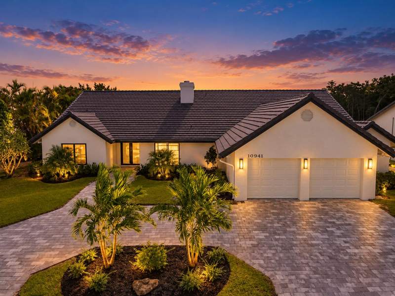 3 bedroom Single Family Residence at 10941 Boca Woods Lane, Boca Woods Country Club Ph 3A, Boca Raton — photo 3