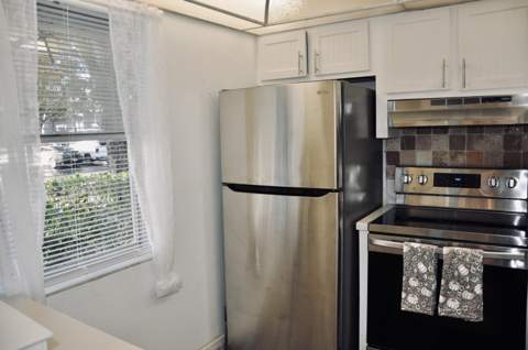 9070 Lime Bay Boulevard #103, Tamarac FL - photo 13 of 37