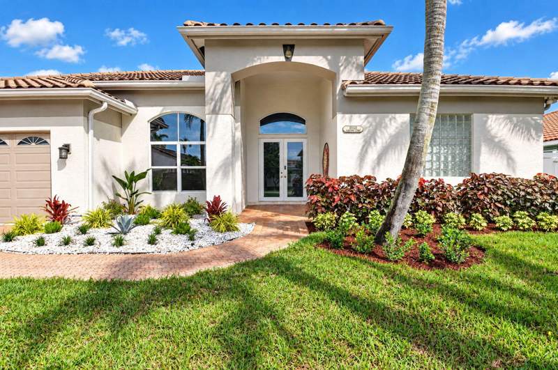 4 bedroom Single Family Residence at 23329 Lago Mar Circle, Boca Rio Dev, Boca Raton — photo 2