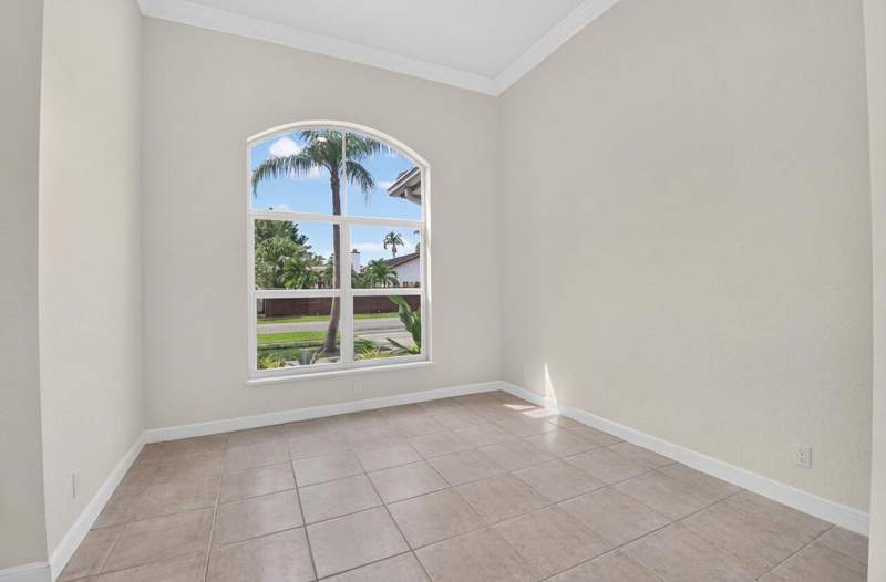 4 bedroom Single Family Residence at 23329 Lago Mar Circle, Boca Rio Dev, Boca Raton — photo 4
