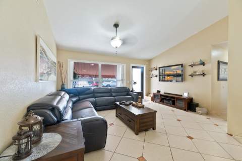 11841 NW 33rd Street, Sunrise FL - photo 6 of 37