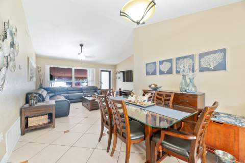 11841 NW 33rd Street, Sunrise FL - photo 7 of 37
