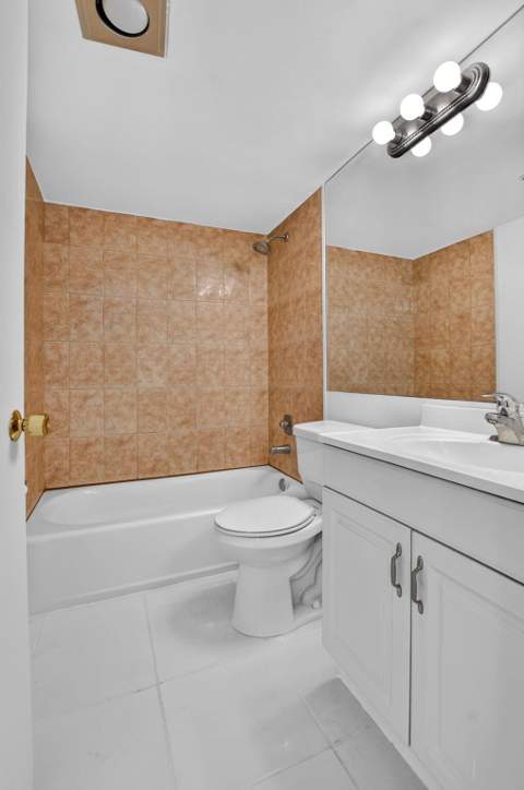 3010 Guildford A, Boca Raton FL - photo 17 of 46