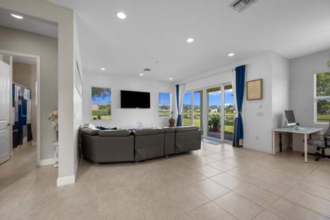 16033 Whippoorwill Circle, Westlake FL - photo 19 of 52