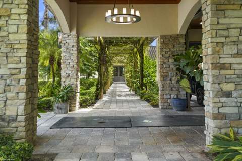 4600 Garden Point Trail, Wellington FL - photo 9 of 113