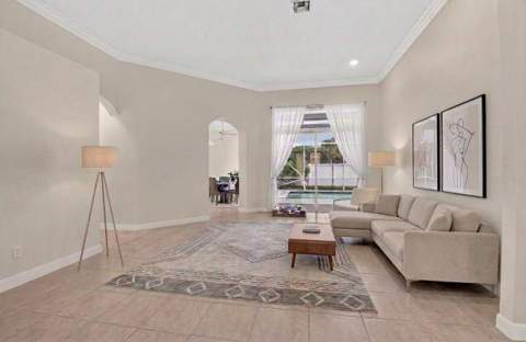 23329 Lago Mar Circle, Boca Raton FL - photo 7 of 28