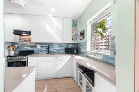 561 Bayshore Drive #7, Fort Lauderdale FL - photo 8 of 21