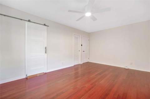 2142 NE 17th Avenue, Wilton Manors FL - photo 9 of 36