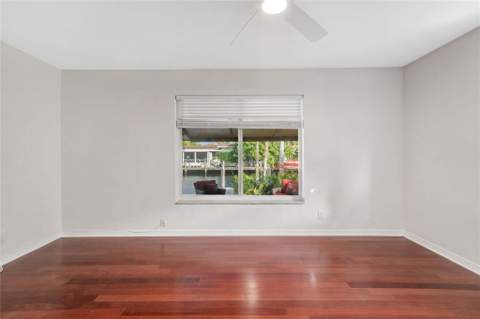 2142 NE 17th Avenue, Wilton Manors FL - photo 11 of 36