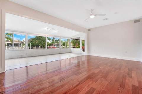 2142 NE 17th Avenue, Wilton Manors FL - photo 17 of 36