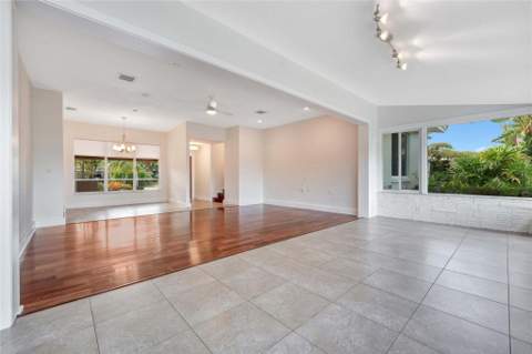 2142 NE 17th Avenue, Wilton Manors FL - photo 19 of 36