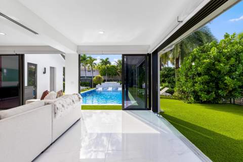 737 NE Boca Bay Colony Drive, Boca Raton FL - photo 19 of 40
