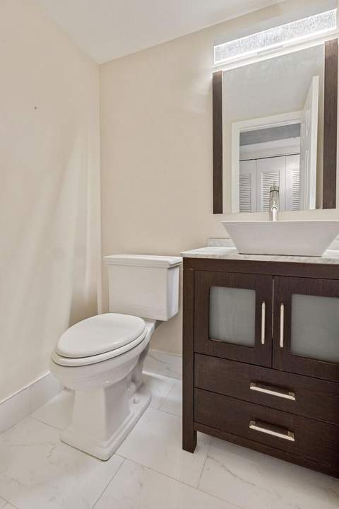 4028 Berkshire B #4028, Deerfield Beach FL - photo 12 of 29