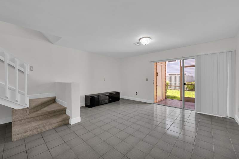 2 bedroom Townhouse at 2164 Champions Way, Rock Island Land Corp, North Lauderdale — photo 4