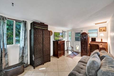 4541 NE 14th Terrace, Pompano Beach FL - photo 7 of 41