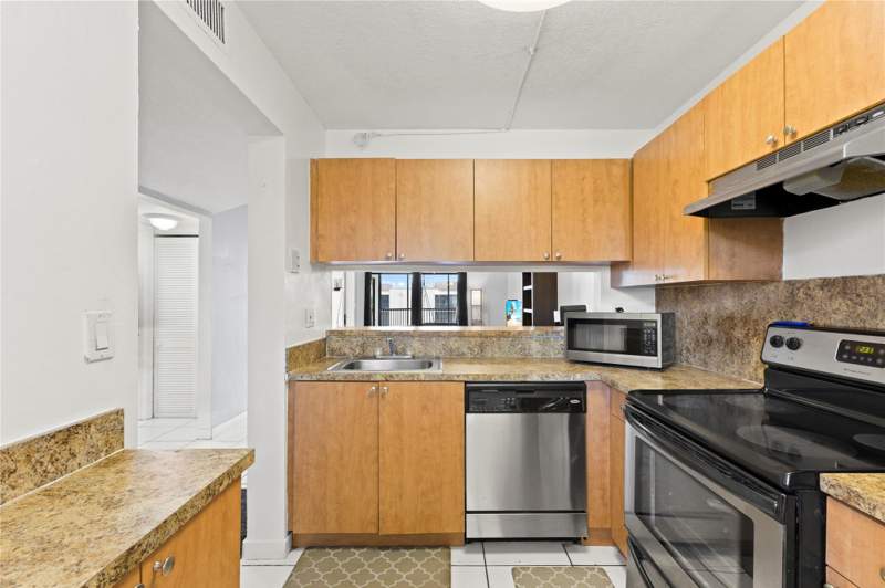 2 bedroom Condominium at 3199 Foxcroft Road #304, Miramar Club Condominium One, Miramar — photo 5