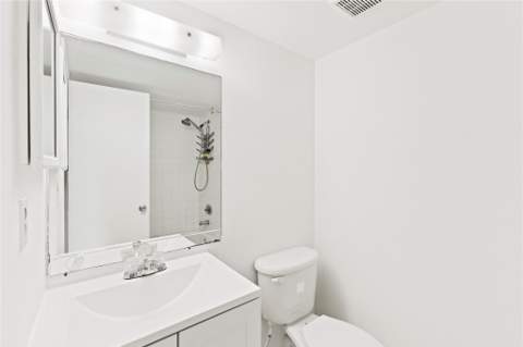 3199 Foxcroft Road #304, Miramar FL - photo 14 of 23