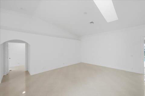 2042 SE Westmoreland Boulevard, Port St. Lucie FL - photo 18 of 86