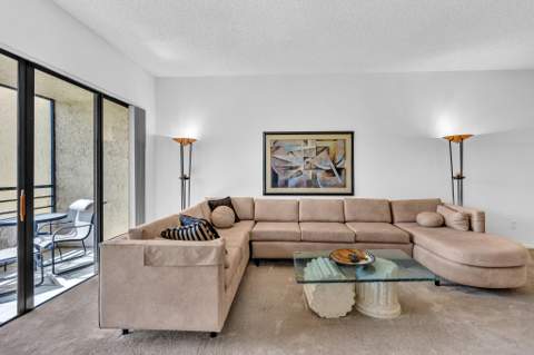 7508 La Paz Boulevard #204, Boca Raton FL - photo 24 of 48