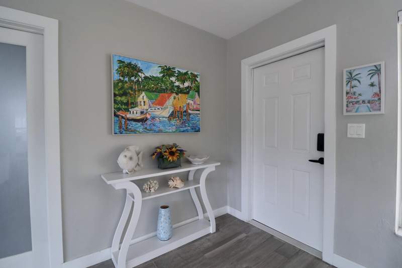 4 bedroom Single Family Residence at 2208 NE 19th Avenue, Coral Point, Wilton Manors — photo 3