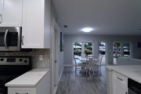 2208 NE 19th Avenue, Wilton Manors FL - photo 22 of 44