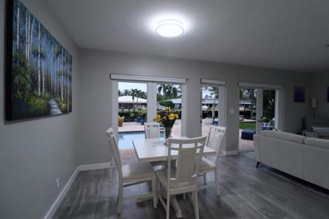2208 NE 19th Avenue, Wilton Manors FL - photo 13 of 44
